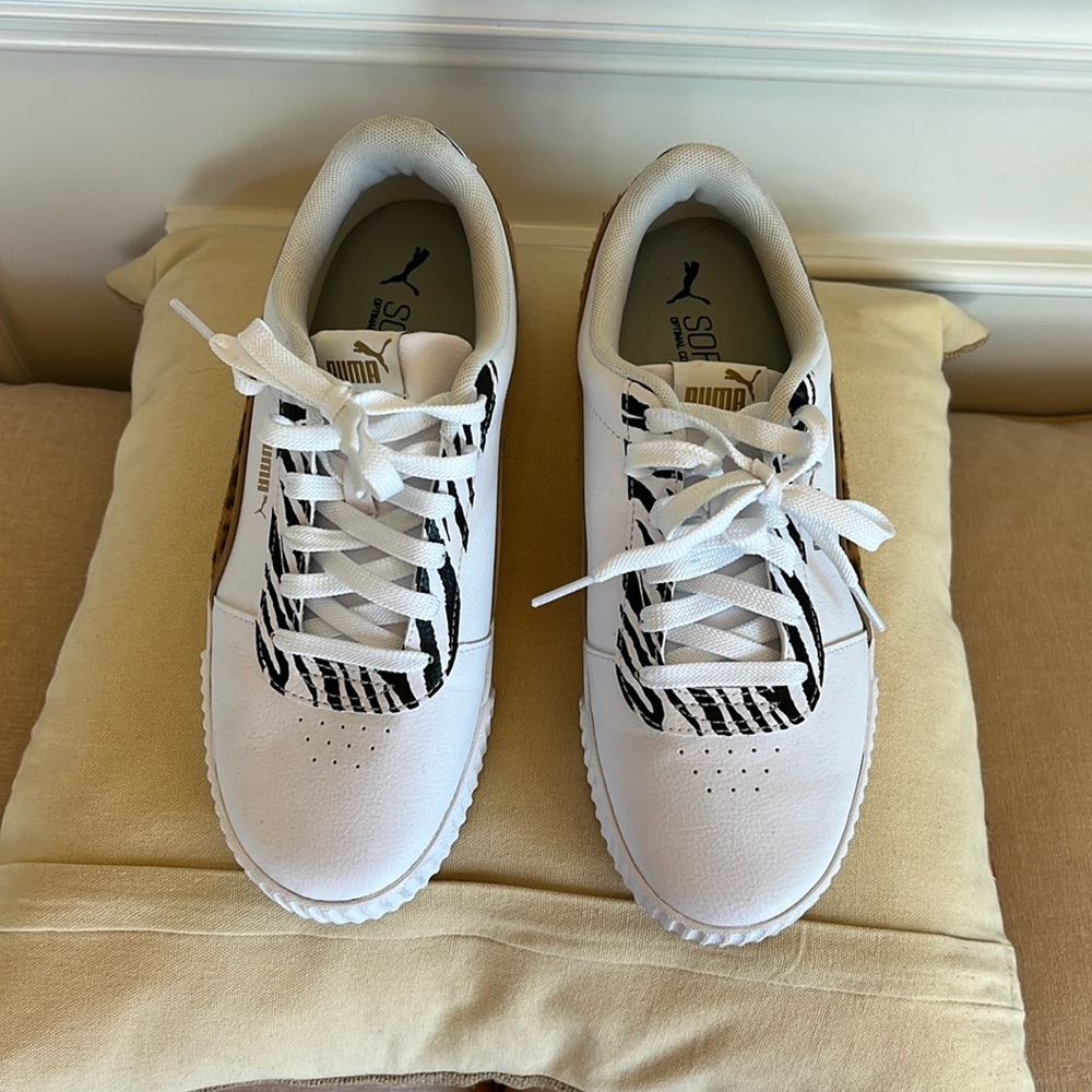 ✨Super cute Pumas✨